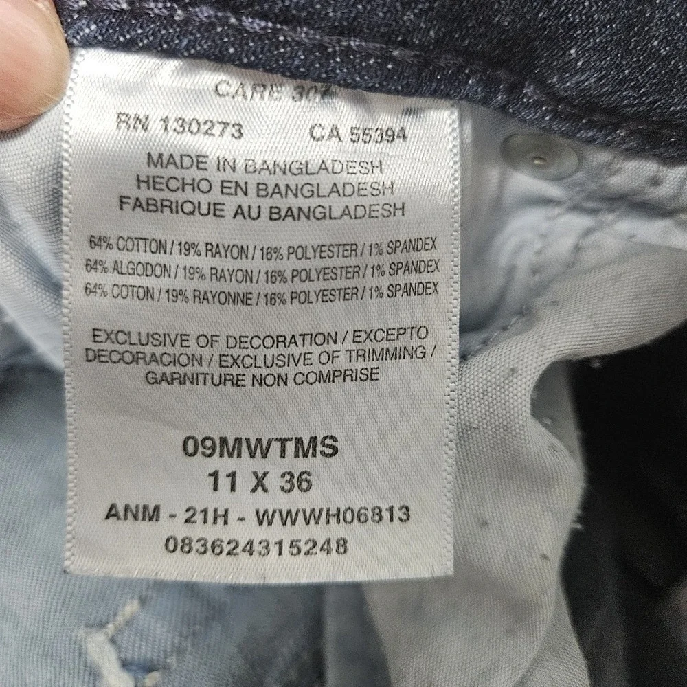 Wrangler Jeans Women 11x36 Dark Blue Straight Leg Embroidered Mid Rise Western